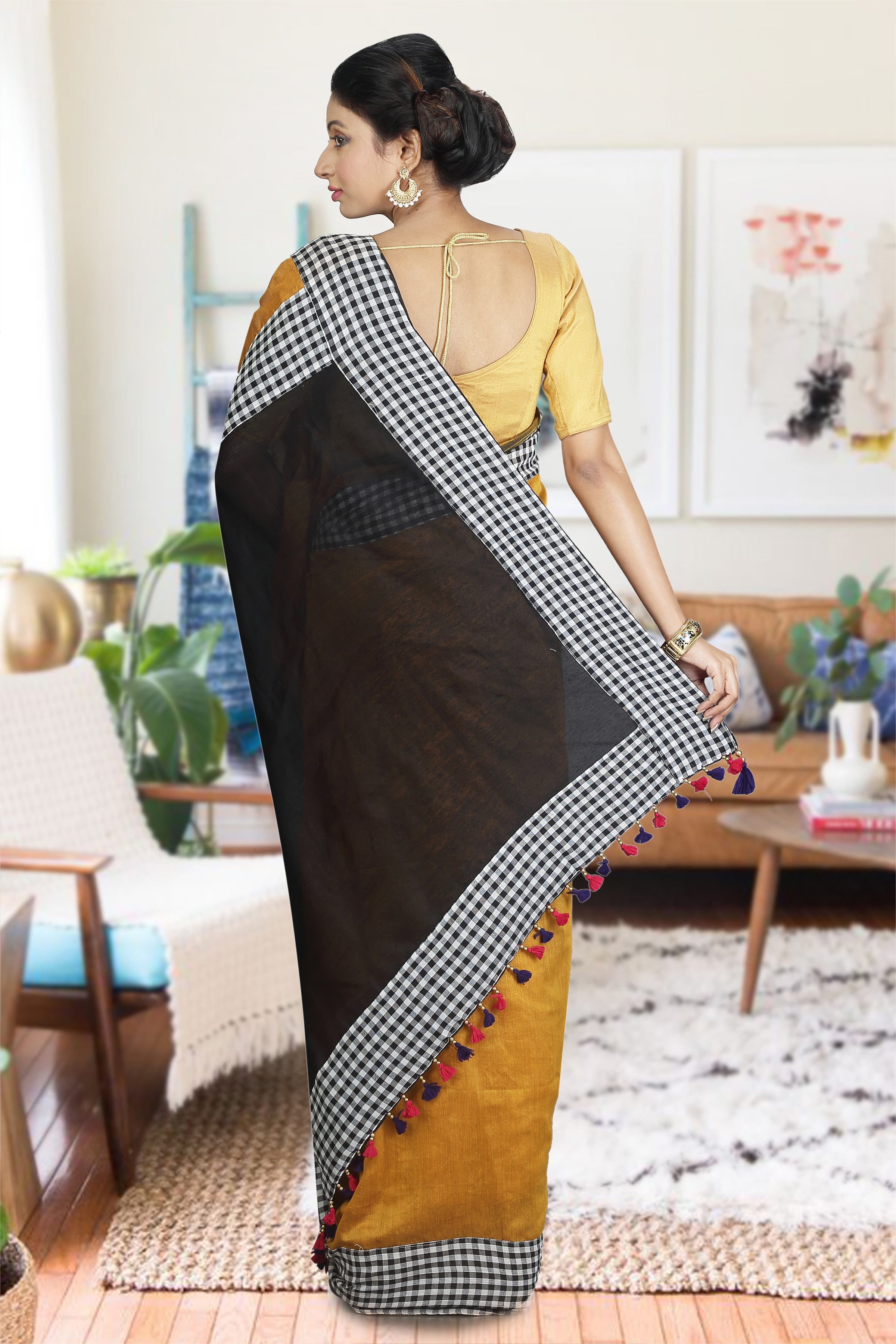 Mustered and Black Blended Cotton Saree