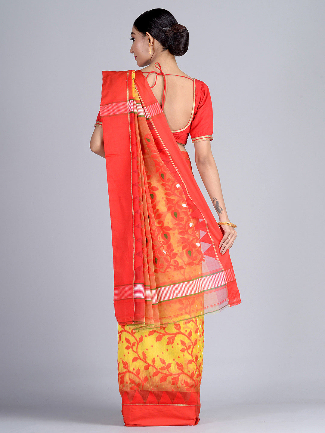 Yellow & Red Handloom Jamdani Saree