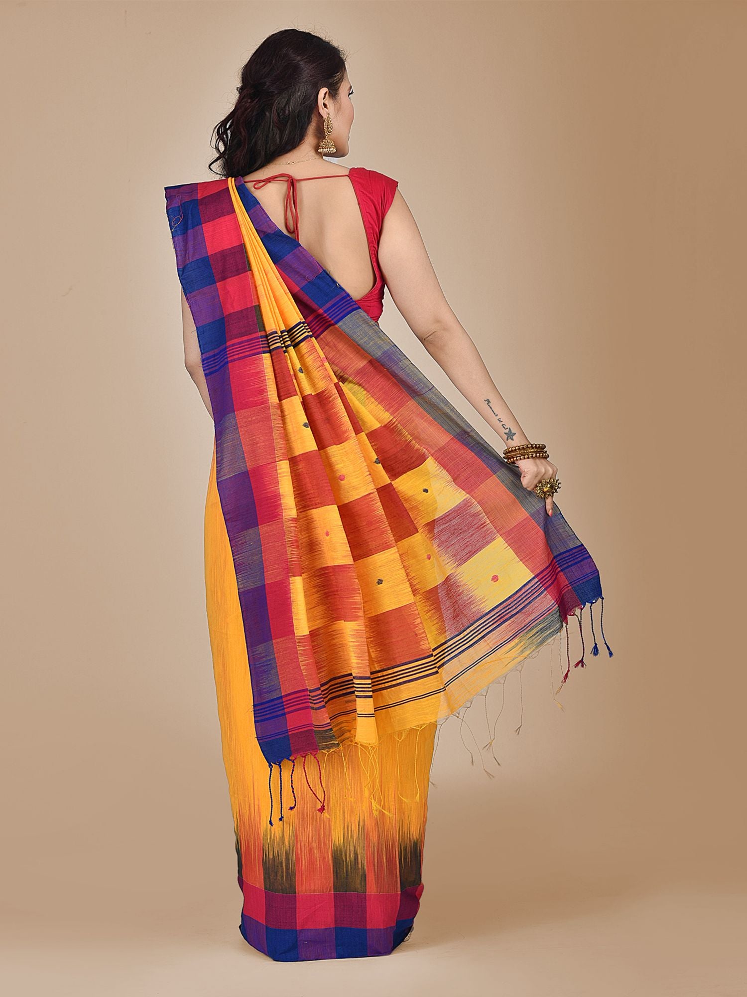 Yellow Blended Cotton saree with contrast pallu