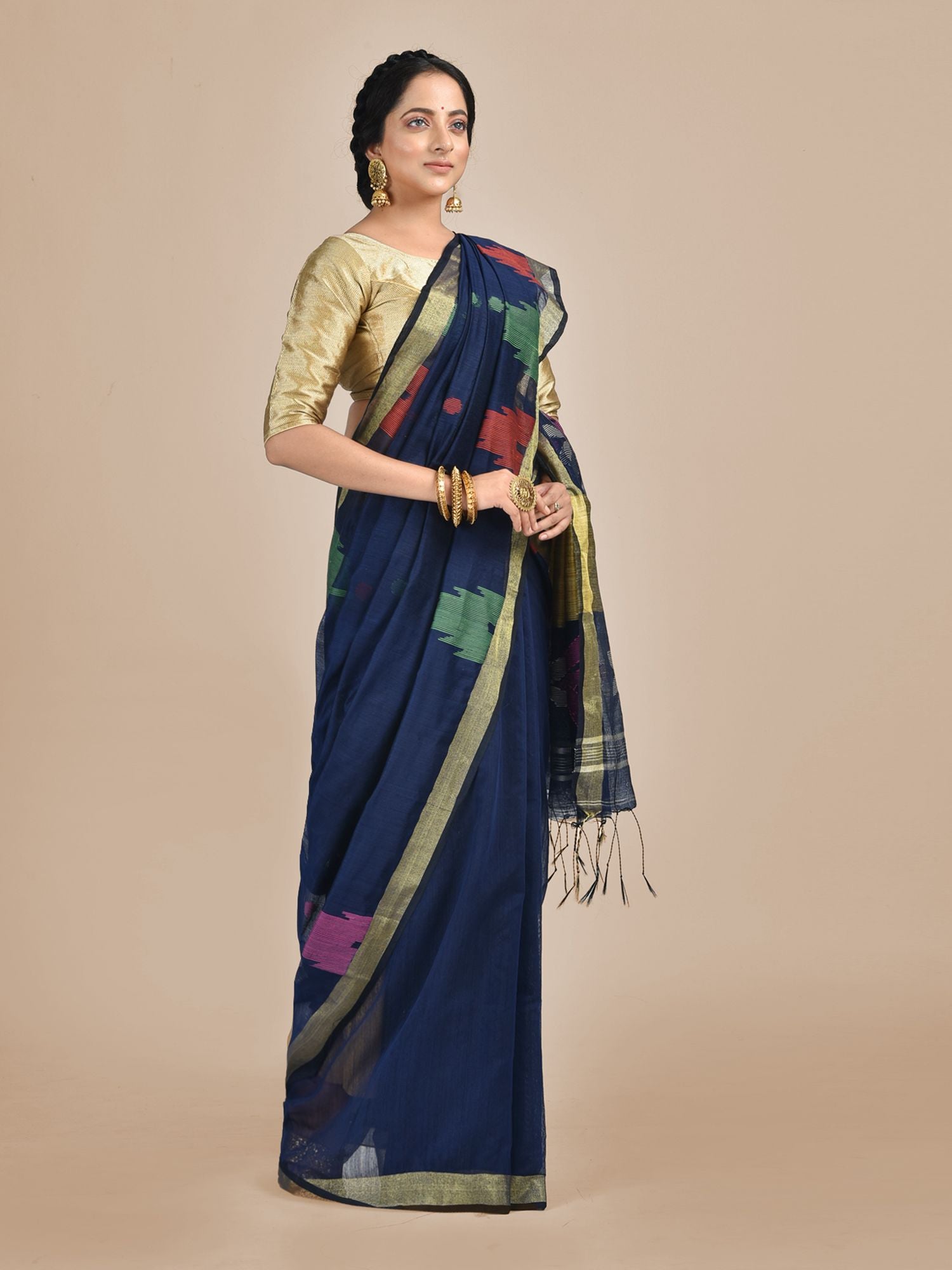 Blue Bengal handloom saree with temple border