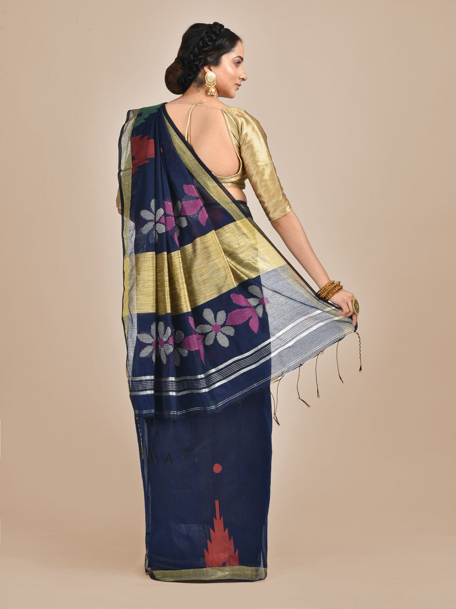 Blue Bengal handloom saree with temple border