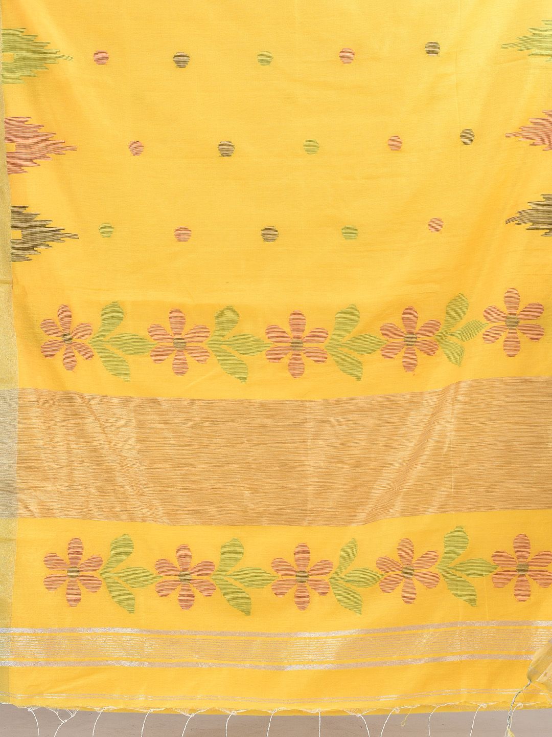 Yellow Hand woven Blended Cotton temple border saree