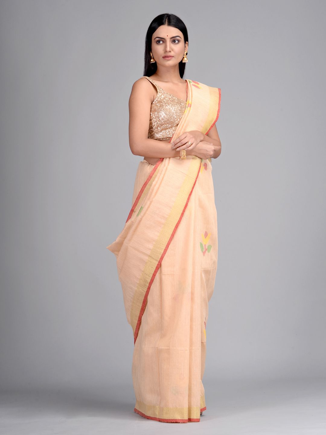 Light pink Matka Silk Hand woven Saree with Jamdani work in pallu