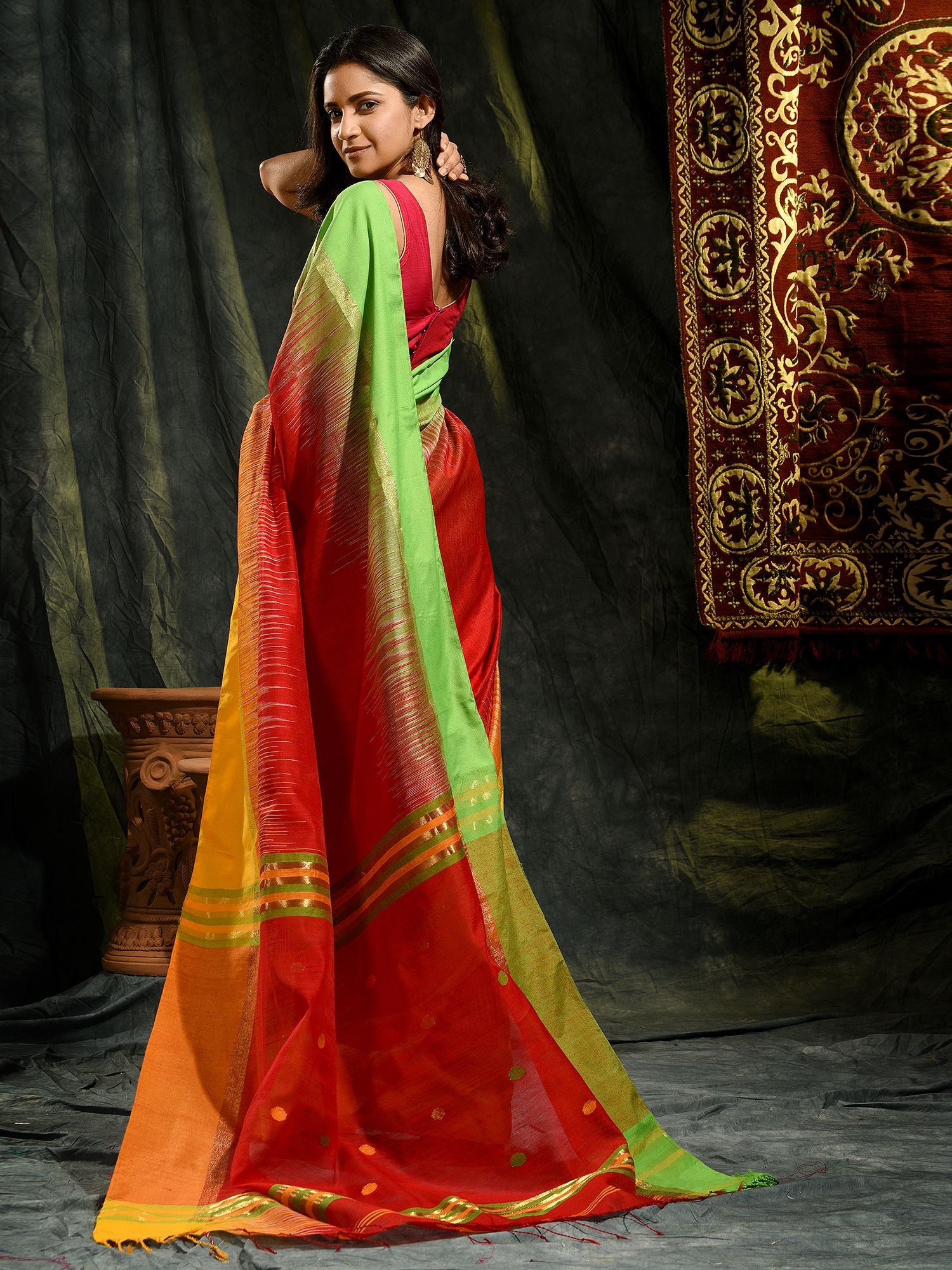 Red Blended Cotton hand woven saree