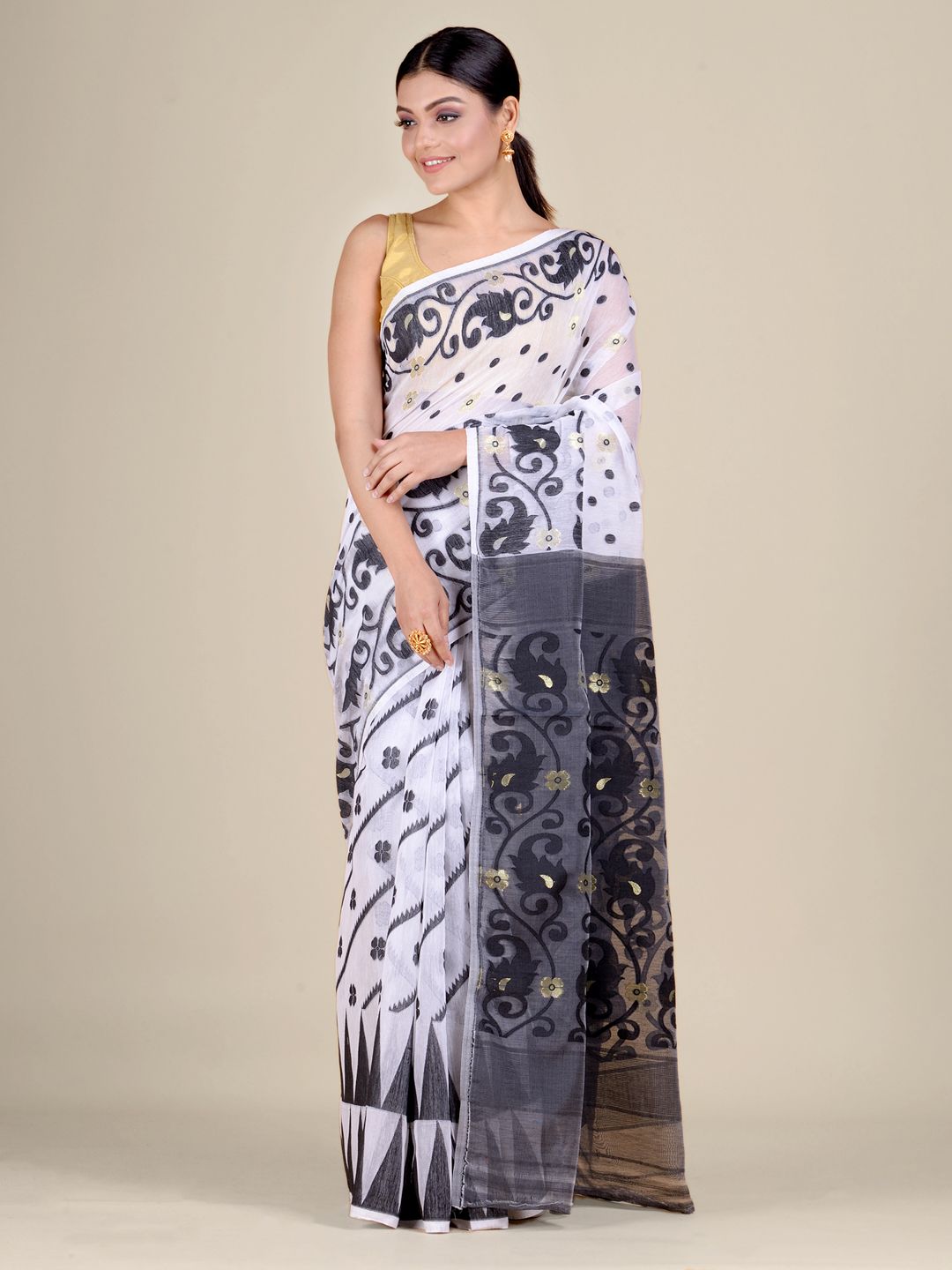 White and Black Silk Cotton handwoven soft Jamdani saree