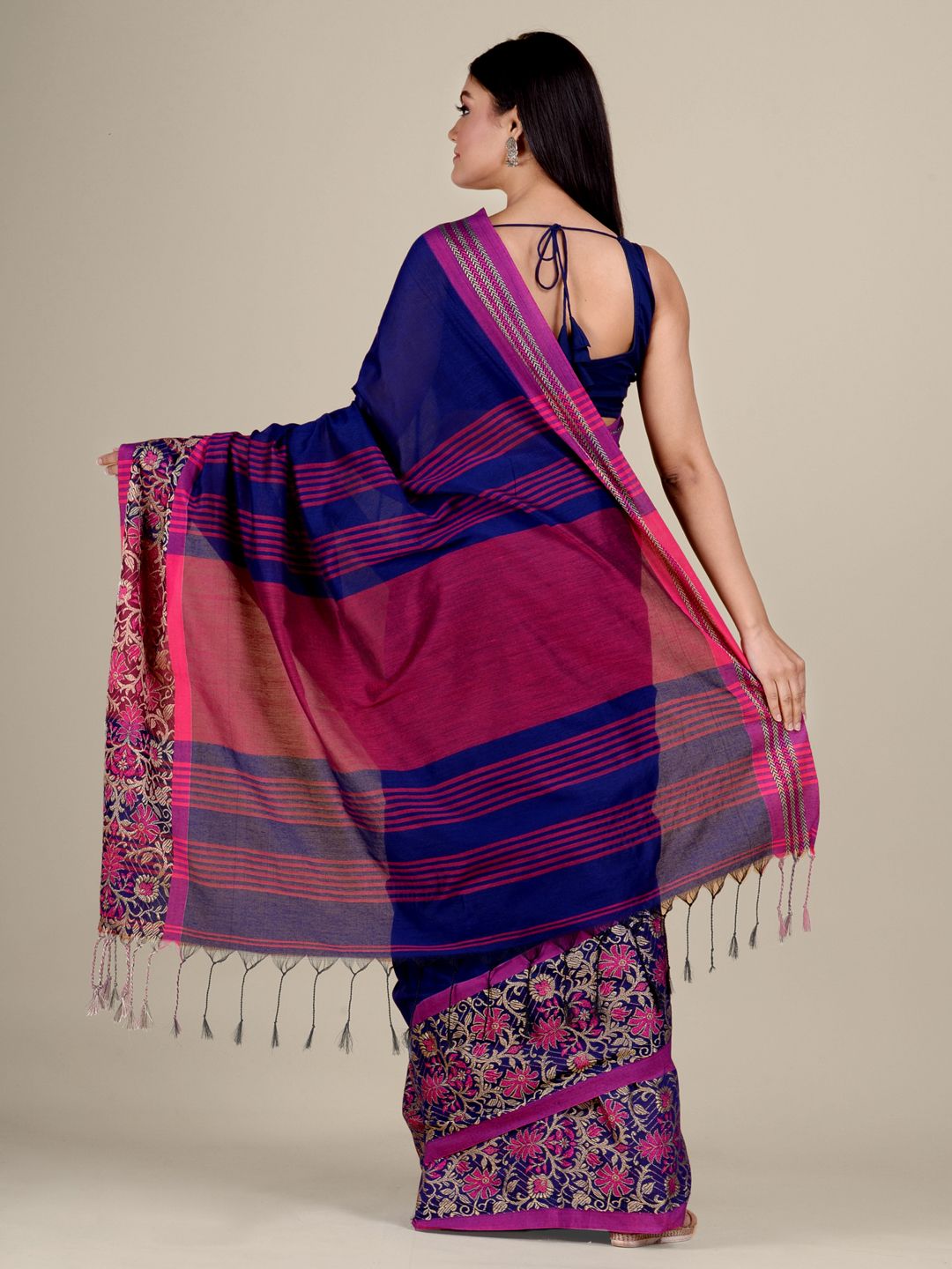 Blue Cotton handwocen soft saree with naksha weaving