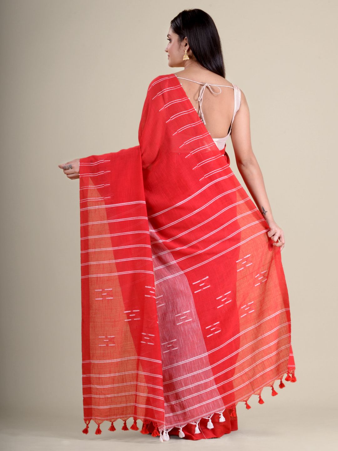 Red handwoven soft cotton saree