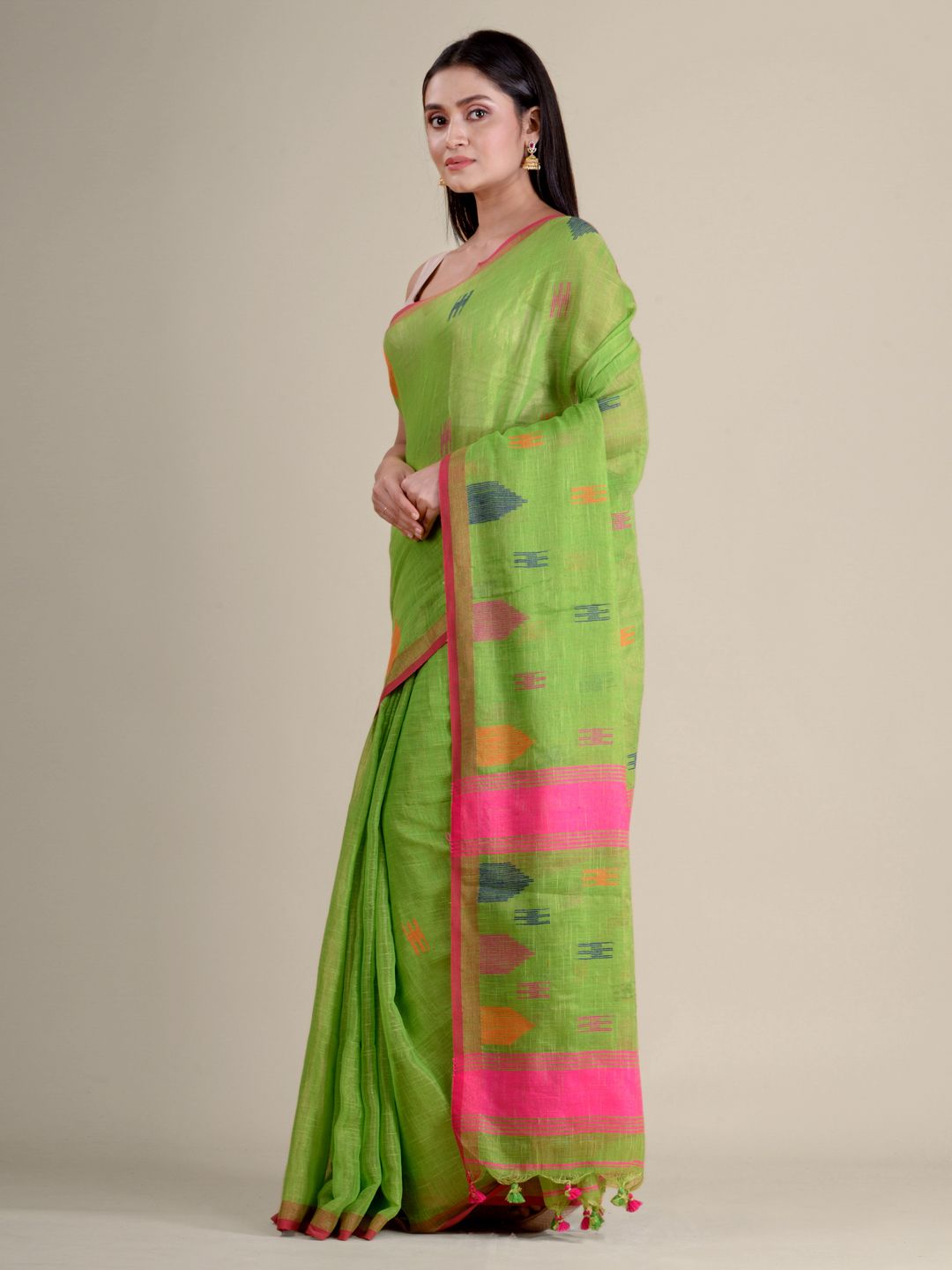 Light Green soft Cotton handwoven saree with temple border