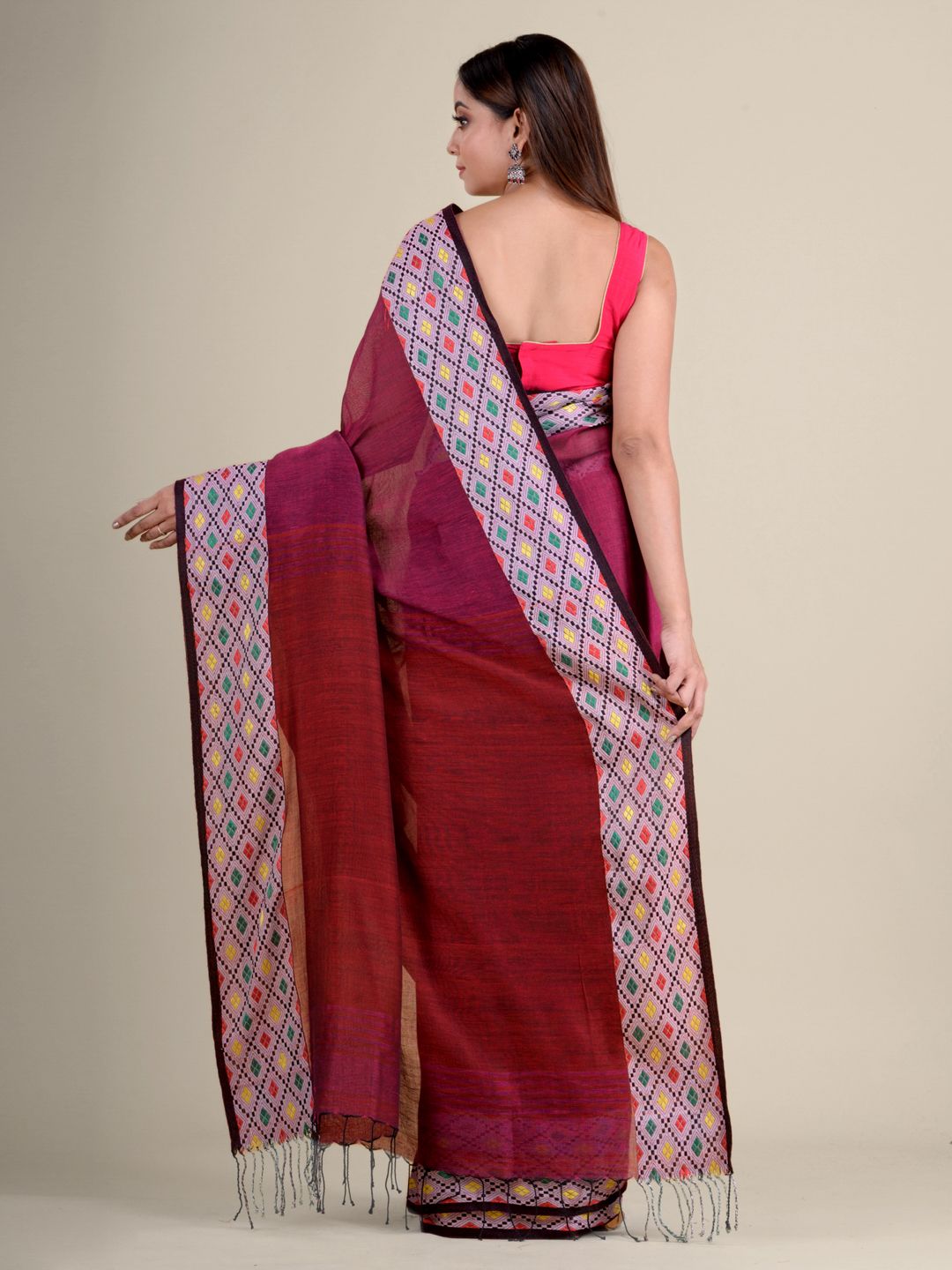 Magenta soft Cotton handwoven saree with geomatric border