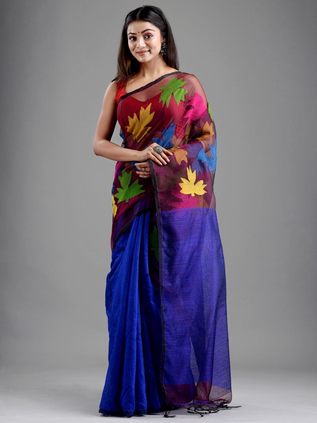 SAJASAJO RESHAM AND MATKA BENGAL HAND WOVEN DHAKAI SAREE