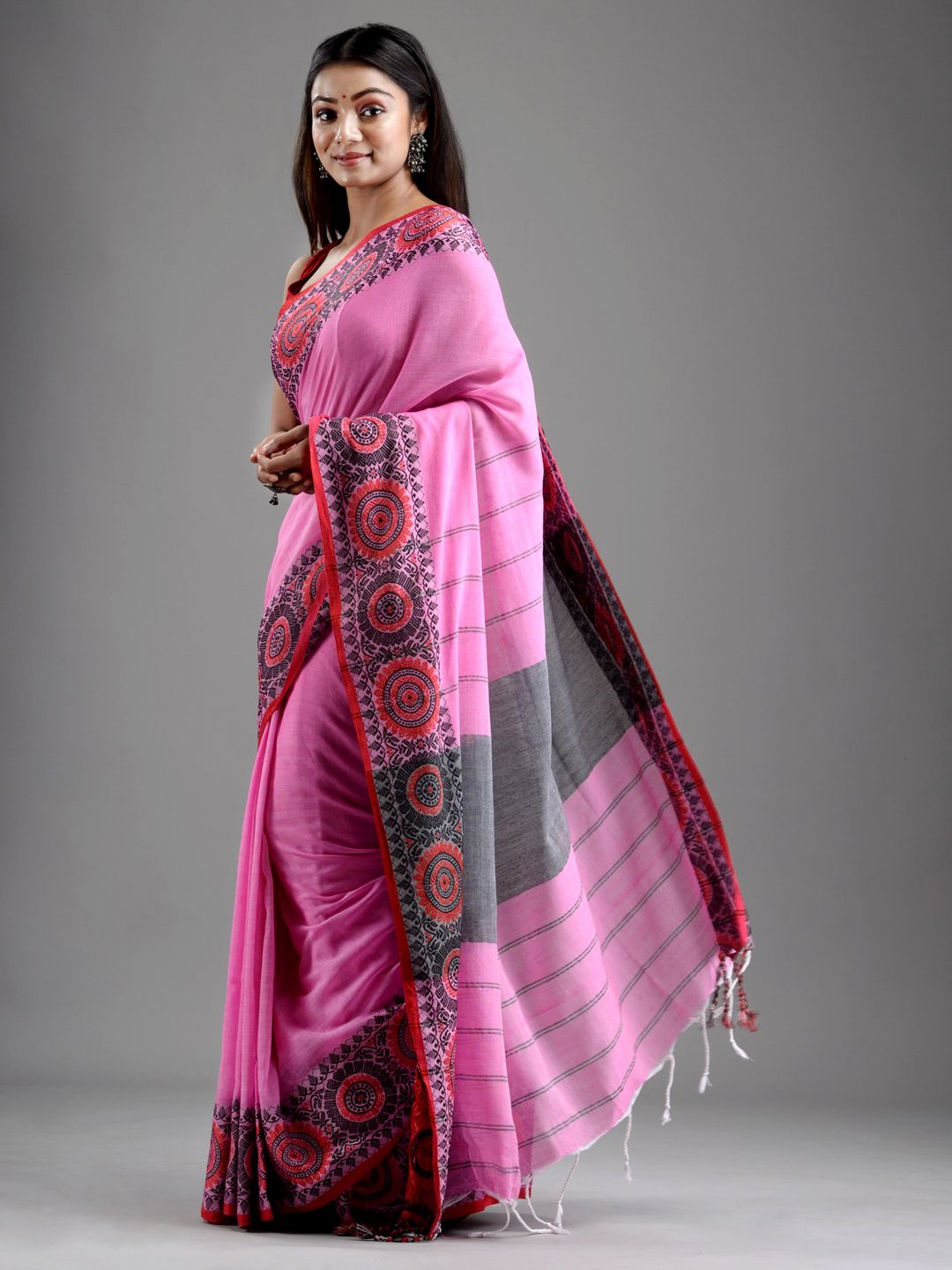 SAJASAJO BENGAL HANDLOOM PURE COTTON BEGUMPURI SAREE