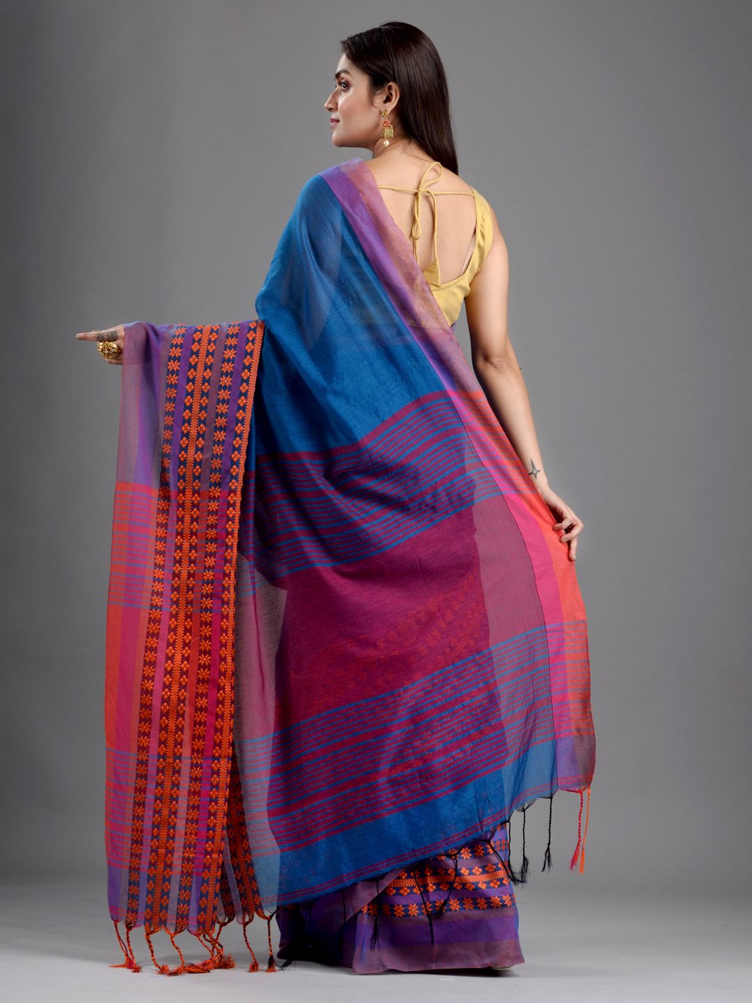 SAJASAJO BENGAL HANDLOOM PURE COTTON BEGUMPURI SAREE