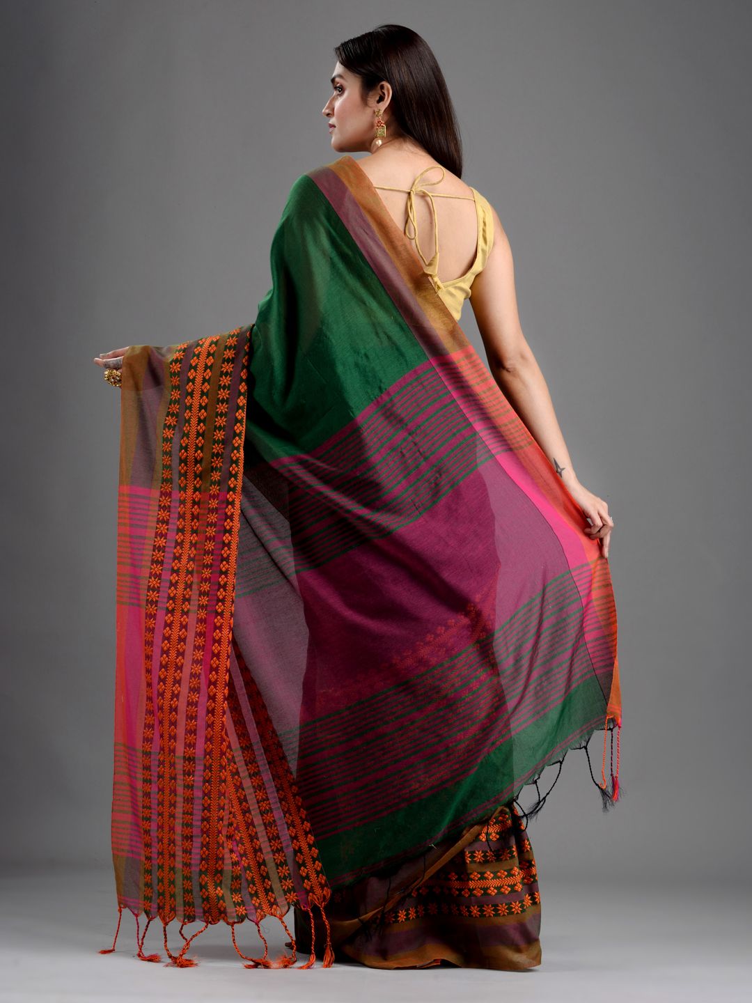 SAJASAJO BENGAL HANDLOOM PURE COTTON BEGUMPURI SAREE