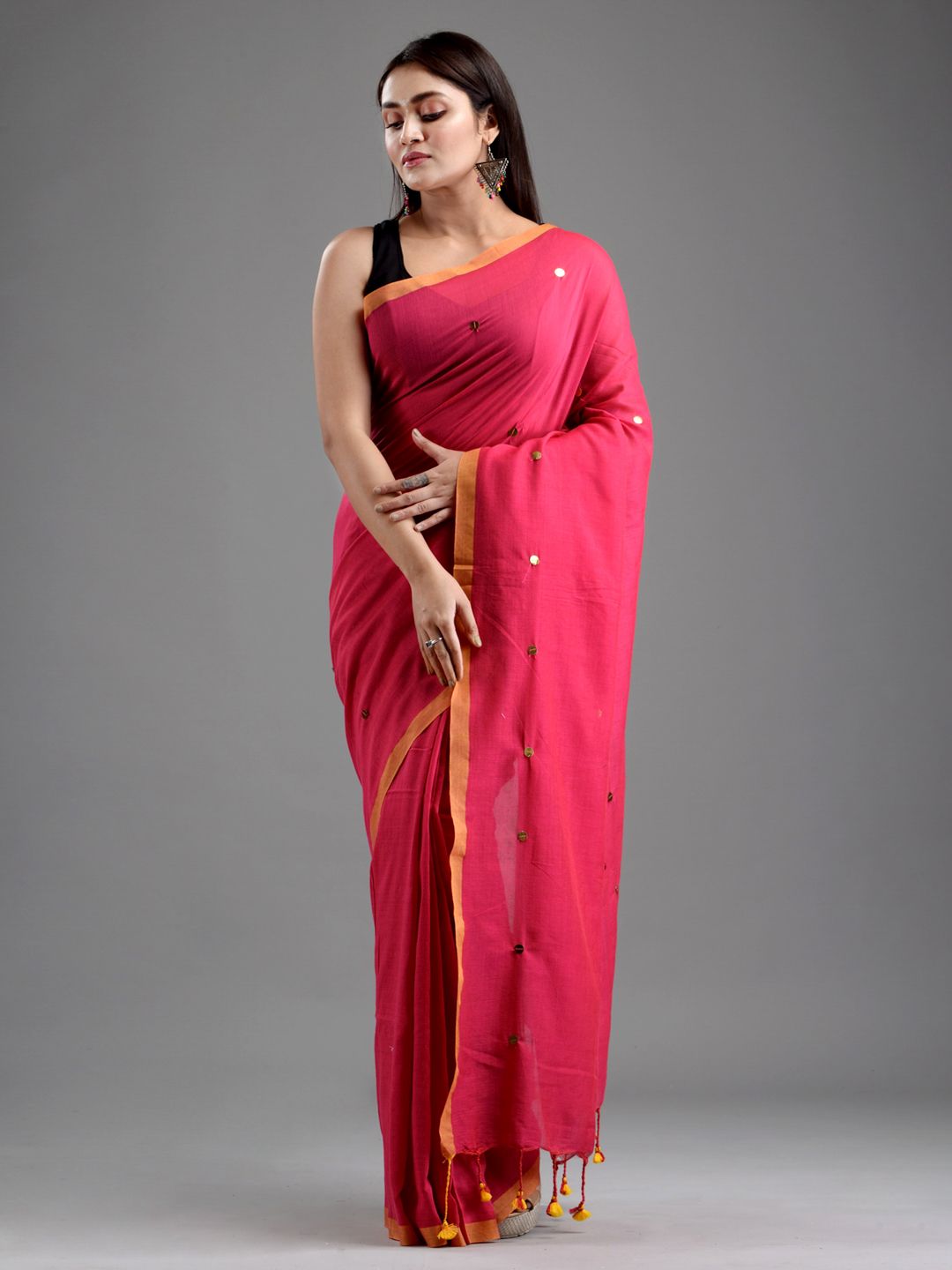 SAJASAJO BENGAL HANDLOOM PURE COTTON SAREE WITH GINI METAL STITCH