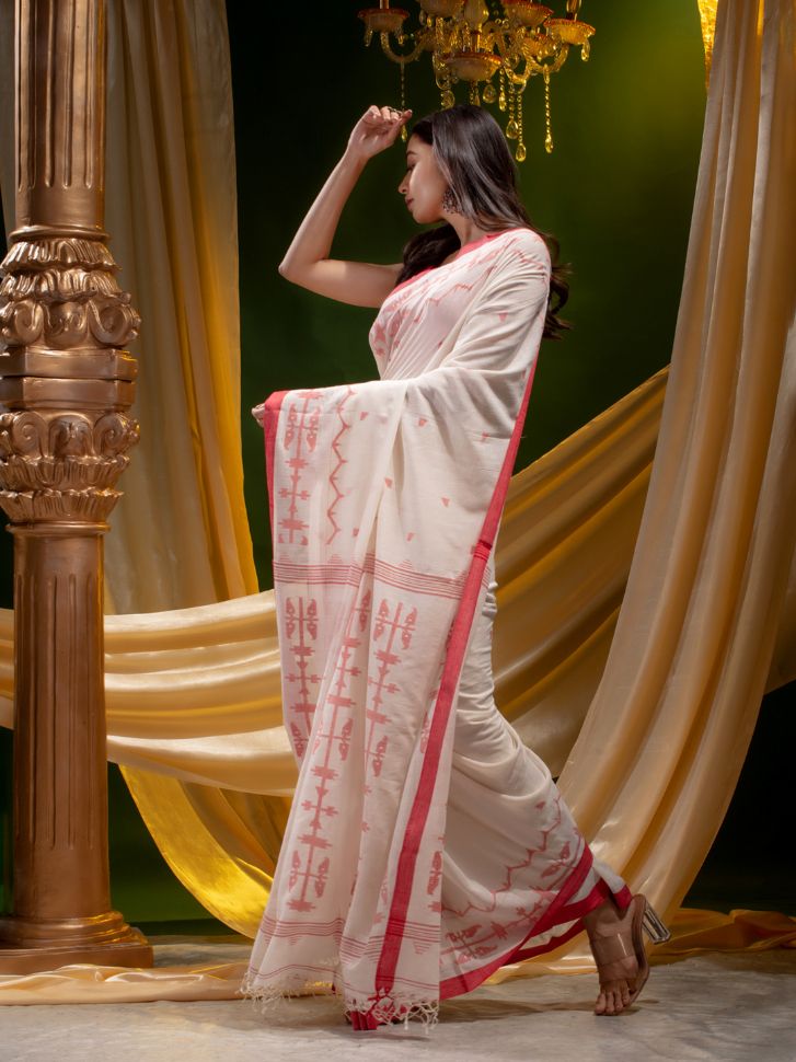 PURE COTTON HAND WOVEN DHAKAI SAREE