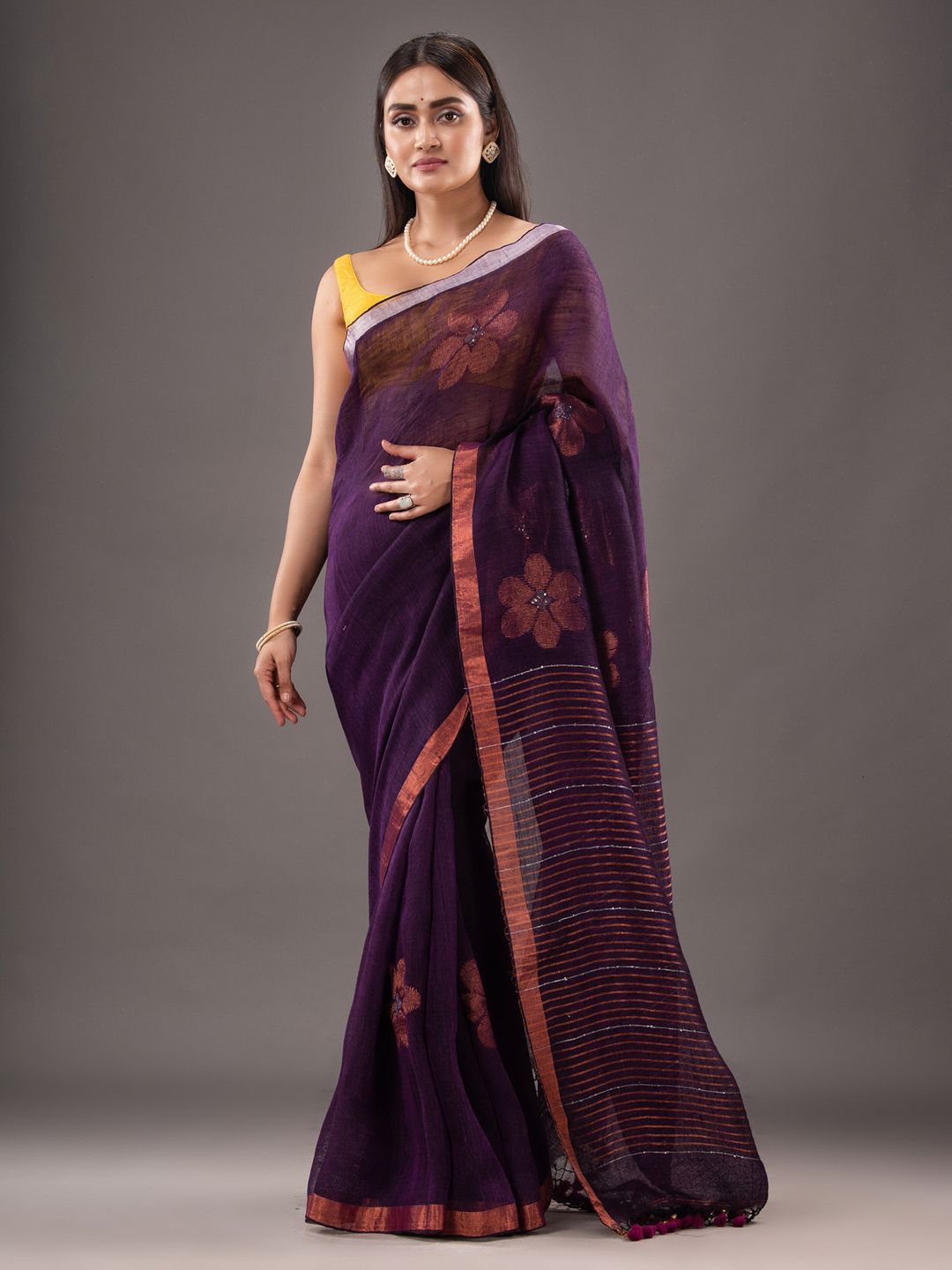 Pure Linen Hand Woven Saree with Zari work