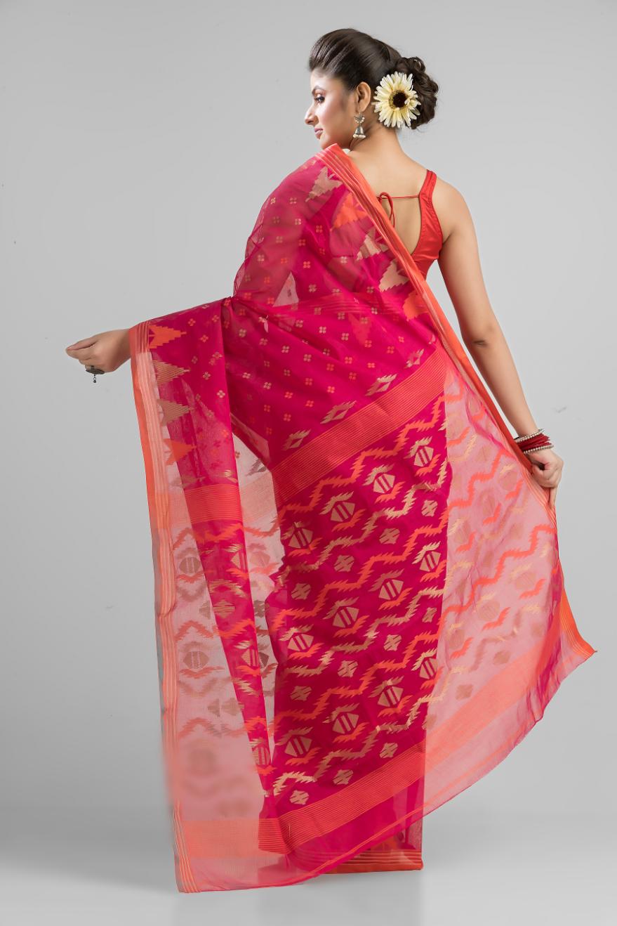 Magenta Pure Cotton Dhakai Buti Handloom Saree