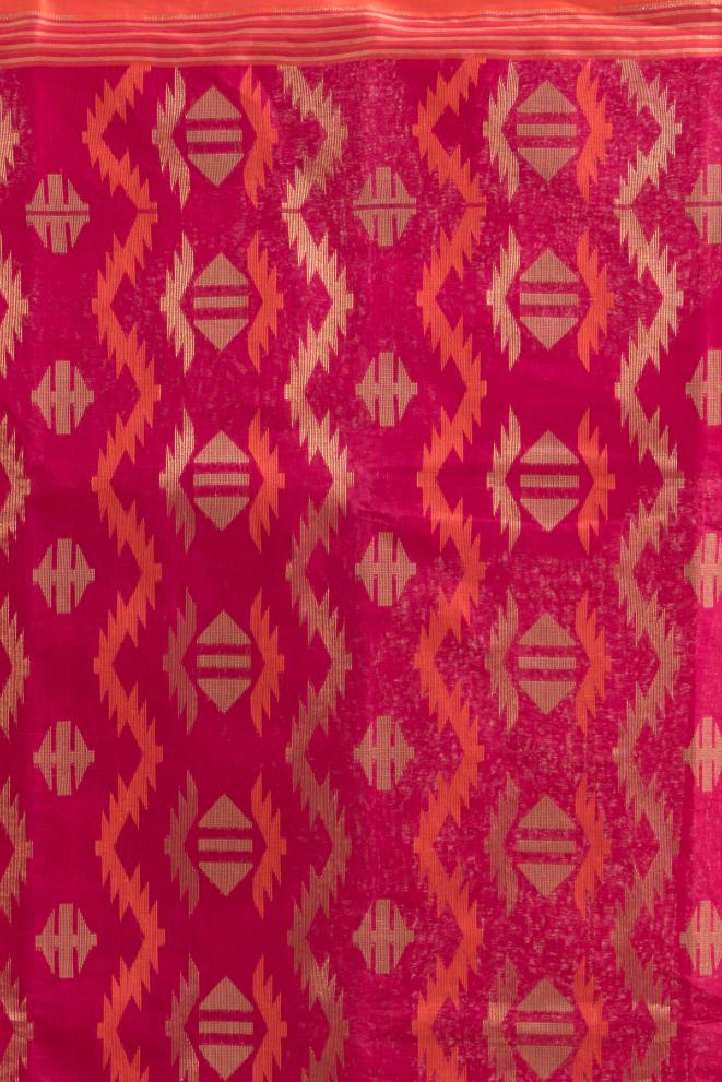 Magenta Pure Cotton Dhakai Buti Handloom Saree