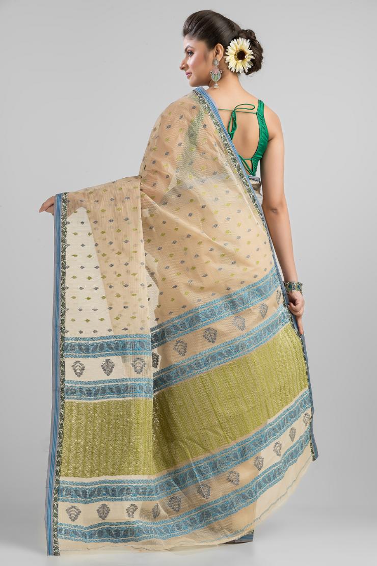 Beige Pure Cotton Dhakai Buti Handloom Saree