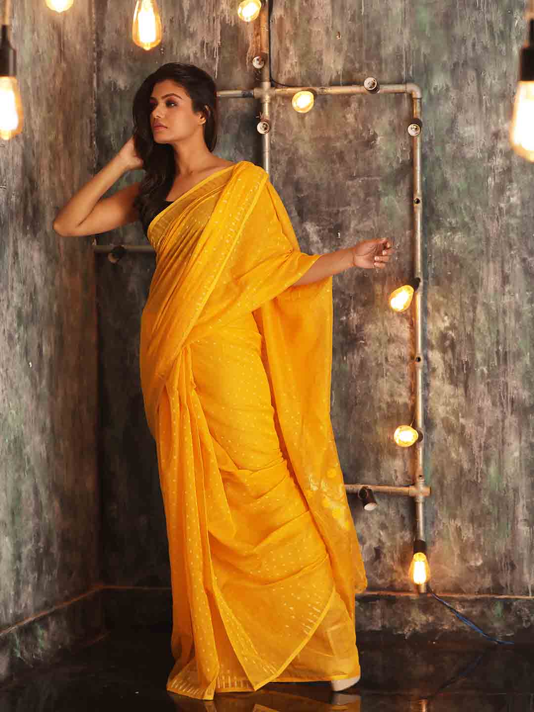 Yellow Hand woven  Jamdani Saree With Zari