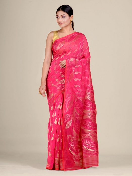 Pink and Golden Silk Cotton handwoven soft Jamdani saree with fish motiff in pallu